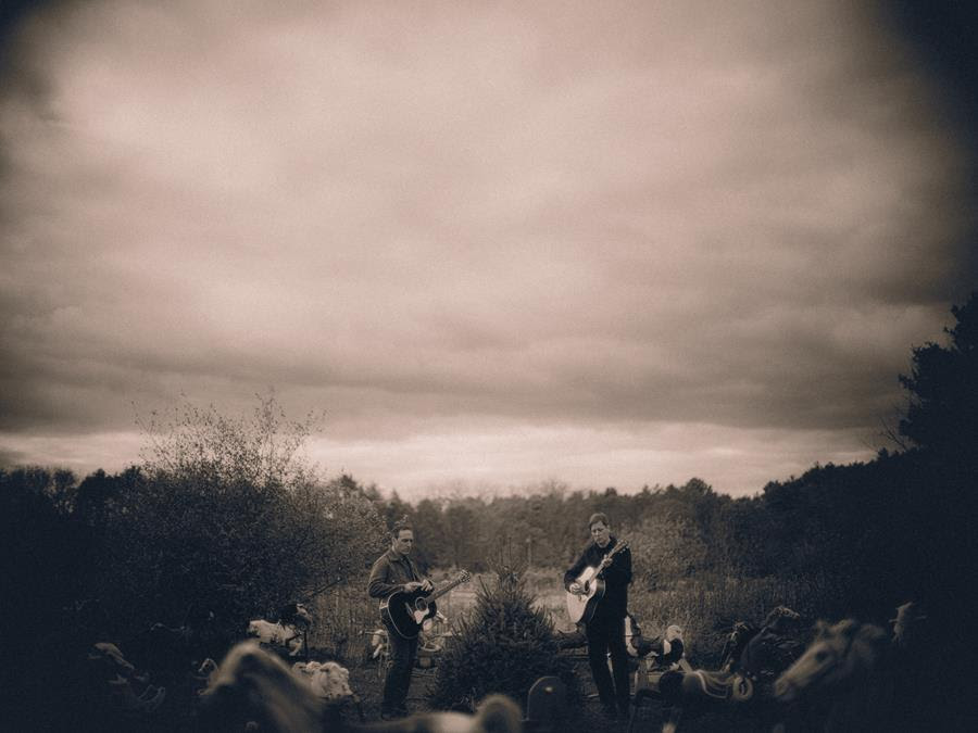 New Idea Society share new single / video “Nightbirds”