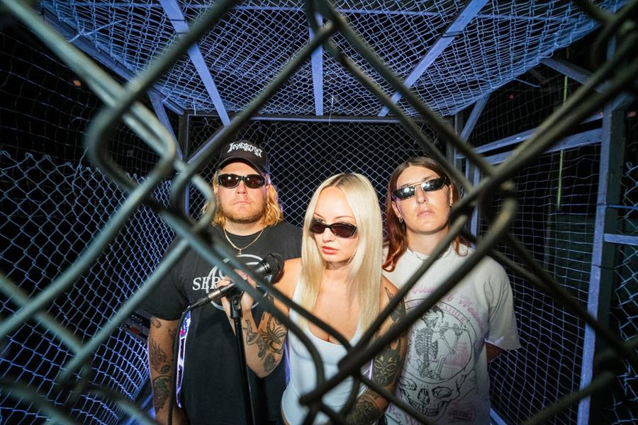 PUREST FORM release “ANIMAL” video/single. Announce ‘RESISTANCE’ EP. Sign to Dais Records