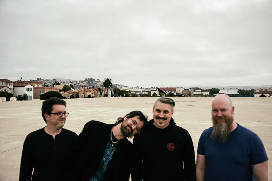 Deafheaven / Bosse-de-Nage Split (2012) receives re-release, remix and remaster